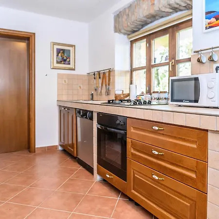 Stunning In With Kitchen Holiday home Dicmo